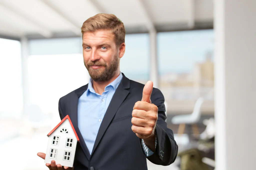 Independent mortgage broker los angeles helping client review home loan documents