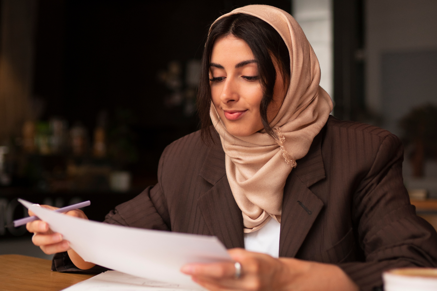 islamic mortgage broker in texas helping Muslim family buy home